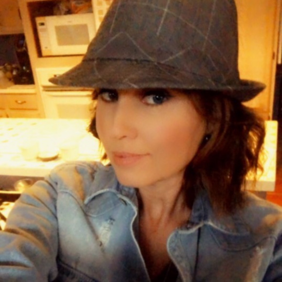 ladymiracle10